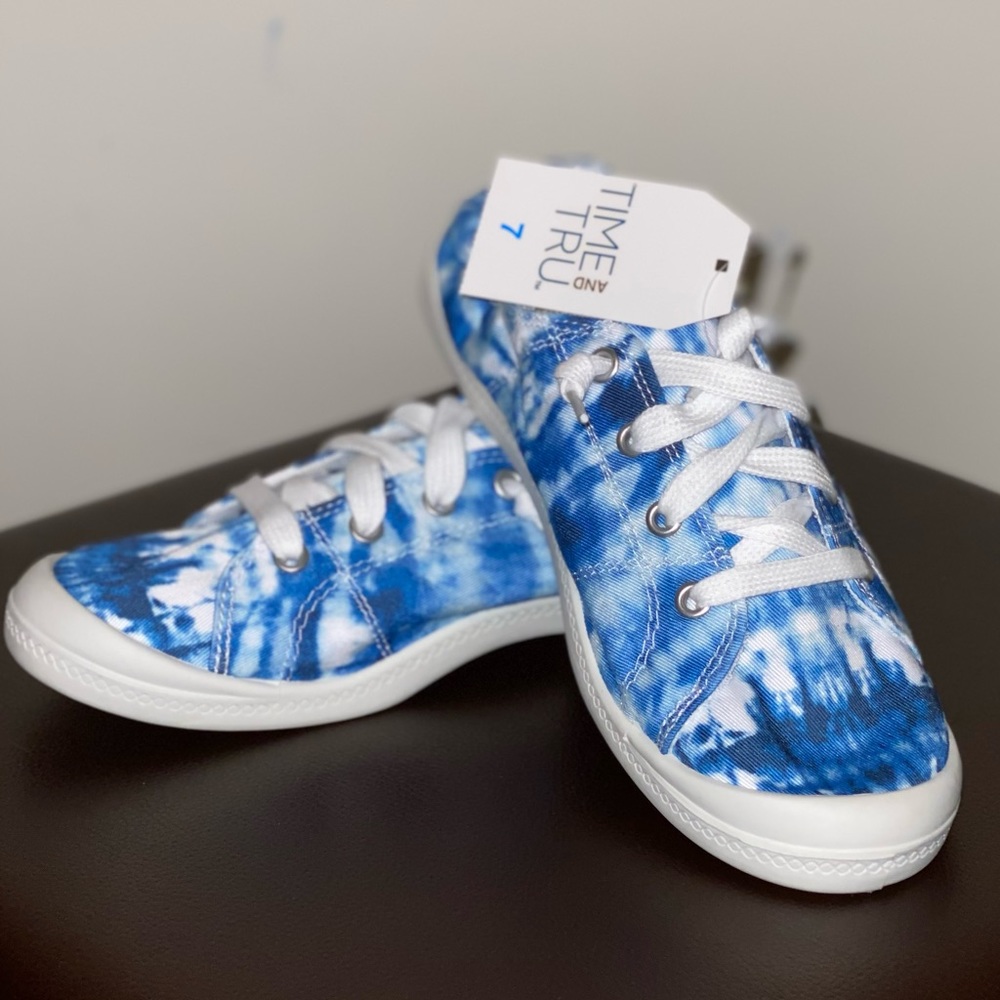 Time and TRU women’s shoes